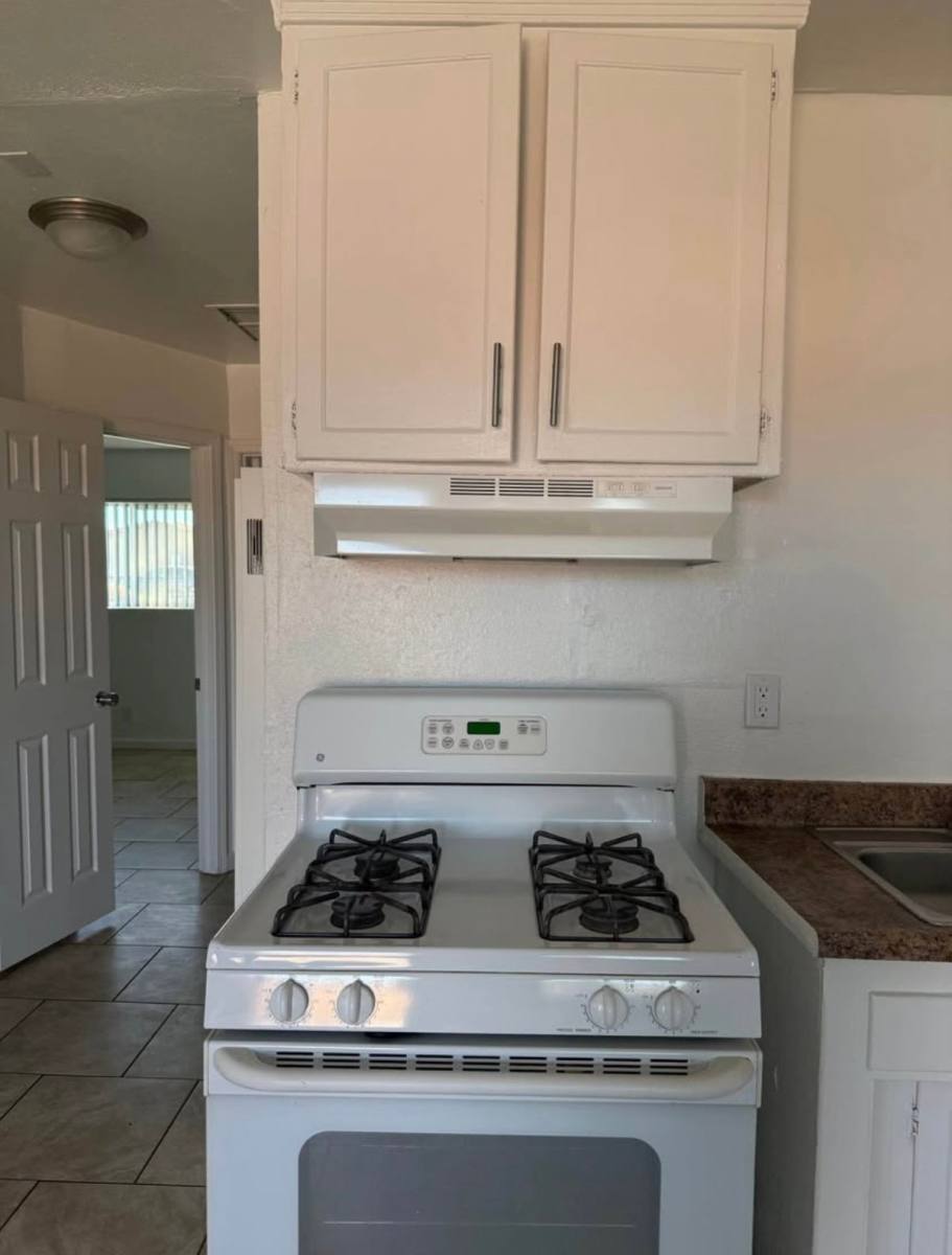 Apartment for rent at 11895 White Ave #3, Adelanto, CA 92301