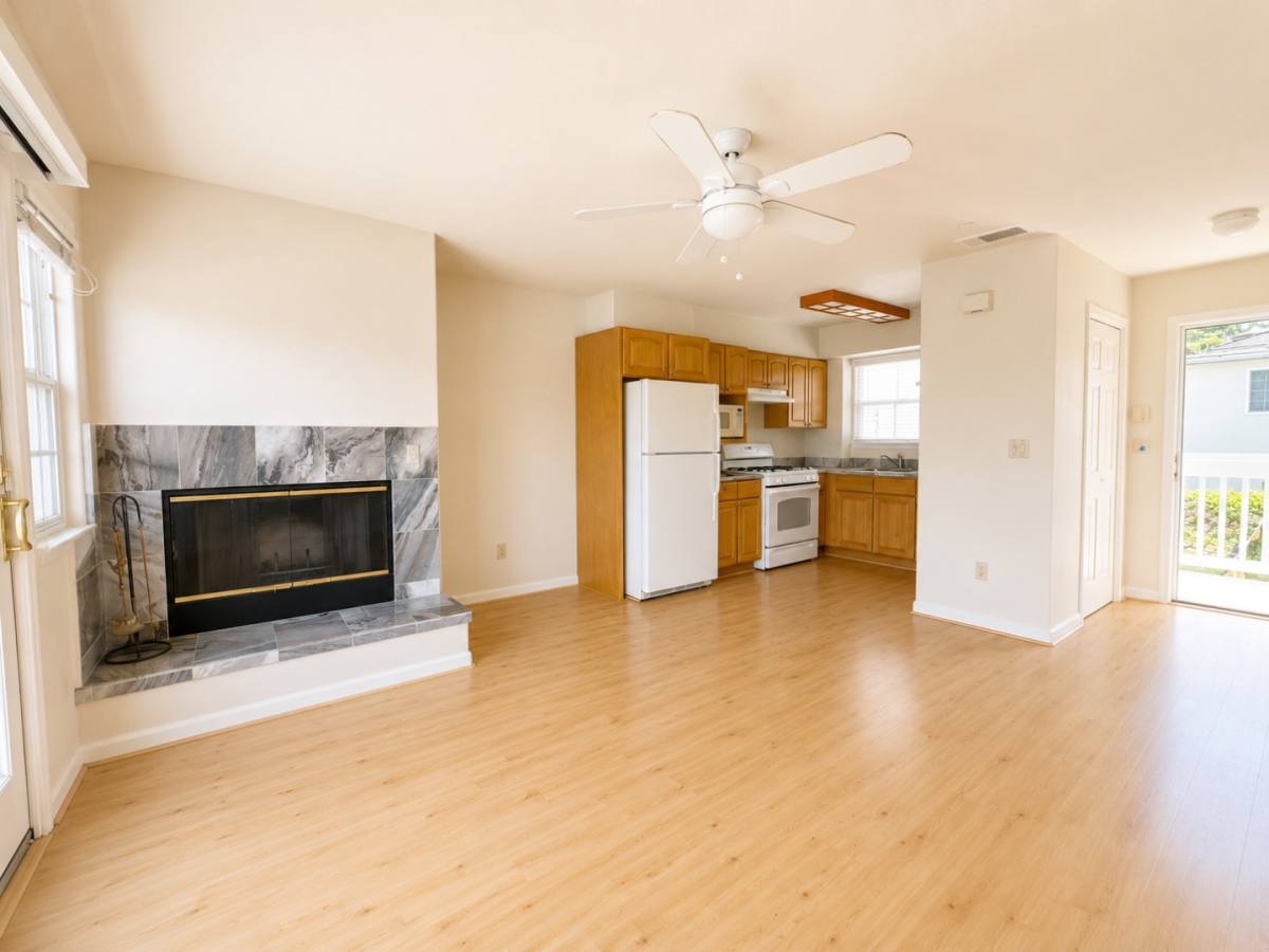 Apartment for rent at 901 Hawthorne St #C, Monterey, CA 93940