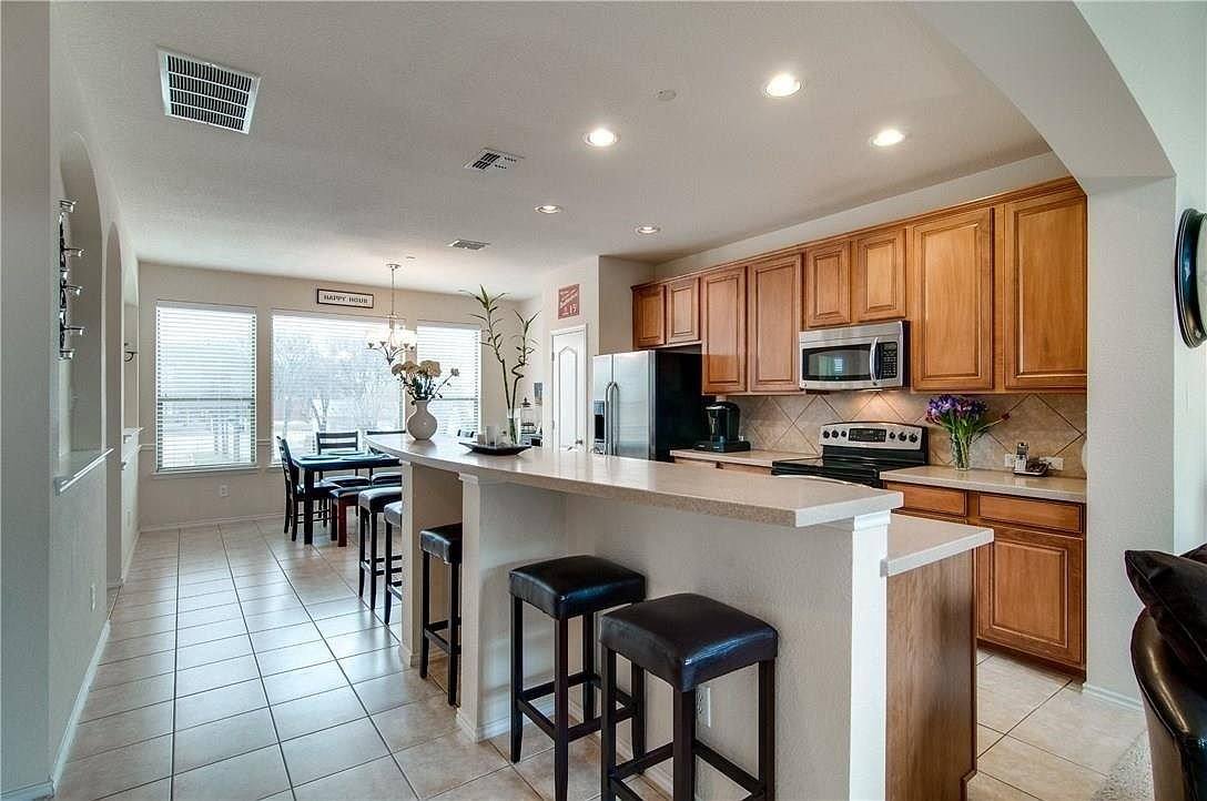 Townhouse for rent at 2116 McParland Court, Carrollton, TX 75006
