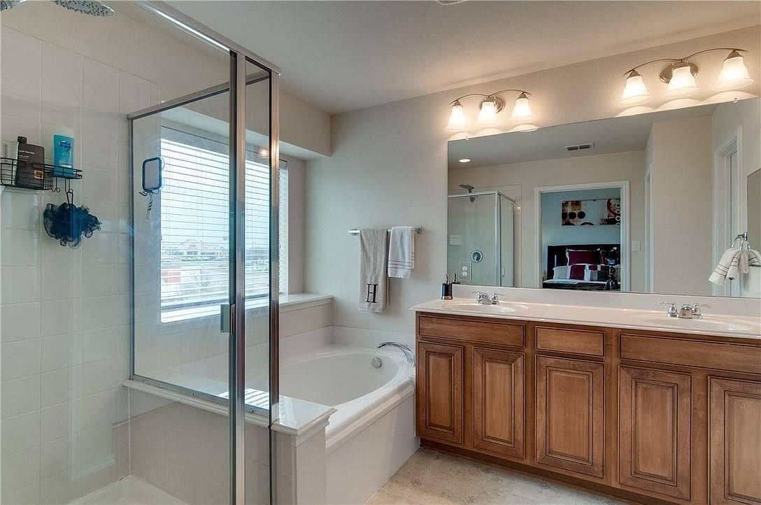 Townhouse for rent at 2116 McParland Court, Carrollton, TX 75006