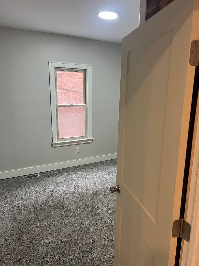 Apartment for rent at 4345 W Euclid St, Detroit, MI 48204