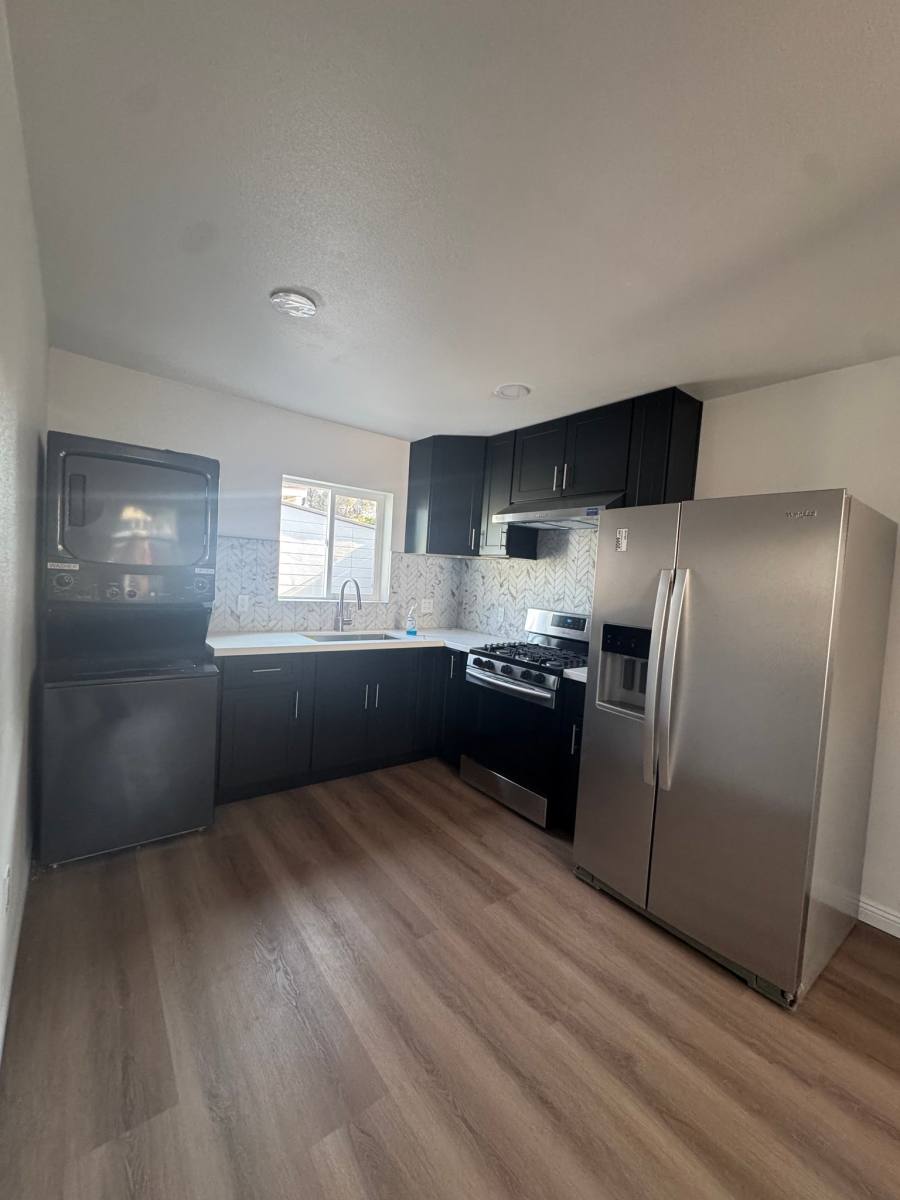 House for rent at 1289 W 27th St #2, San Bernardino, CA 92405