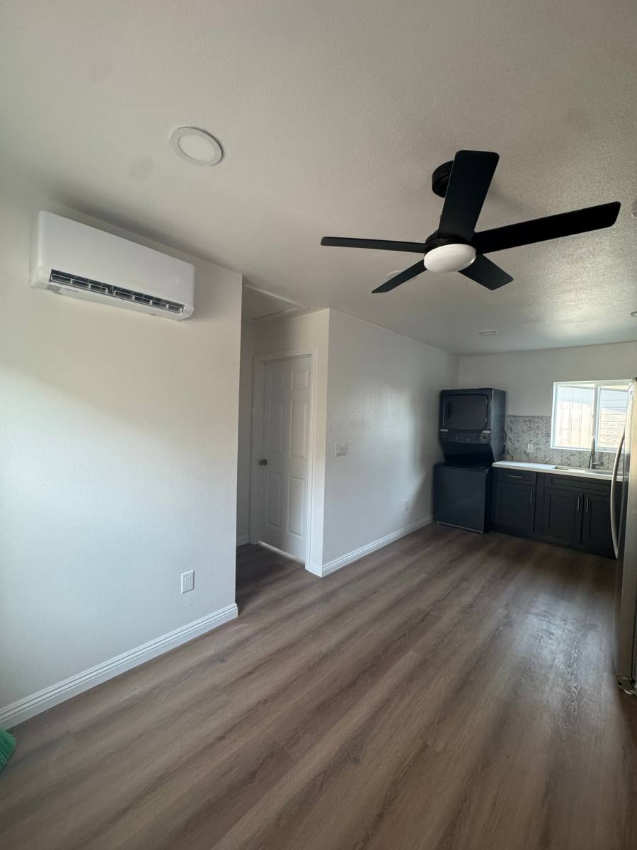 House for rent at 1289 W 27th St #2, San Bernardino, CA 92405