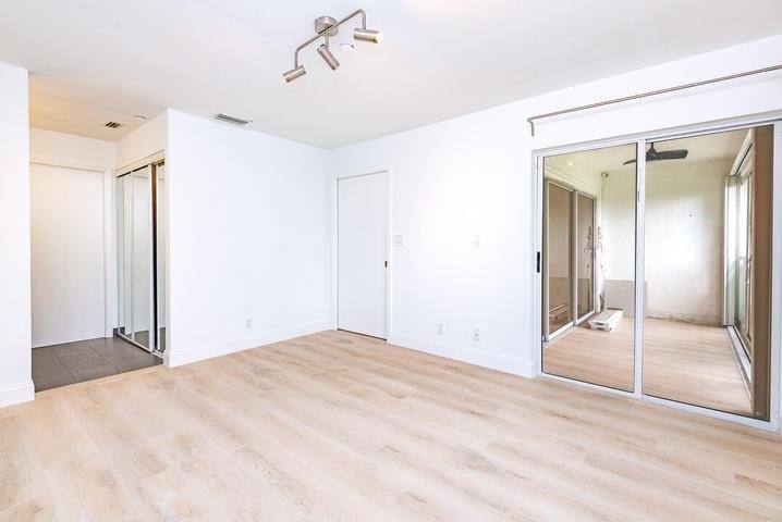 Apartment for rent at 380 NW 67th St #J204, Boca Raton, FL 33487