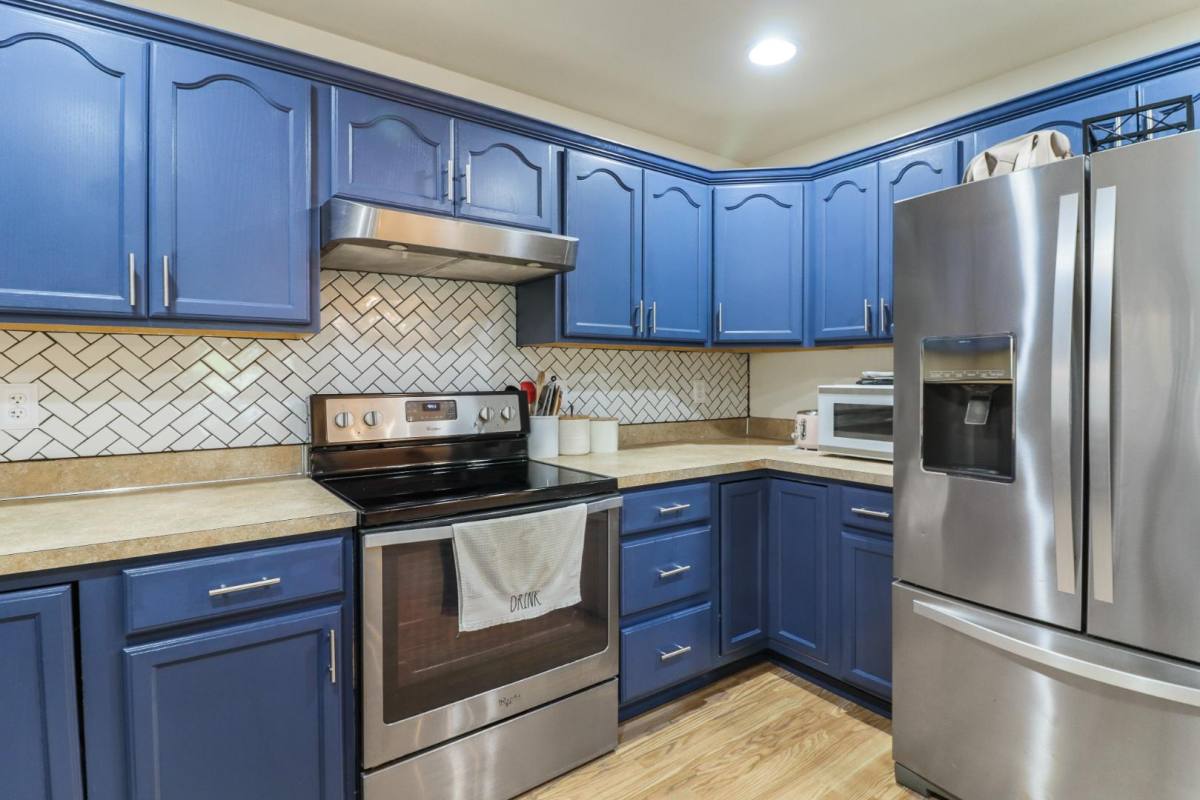 House for rent at 9048 Pepperidge Lane SE, Yelm, WA 98597