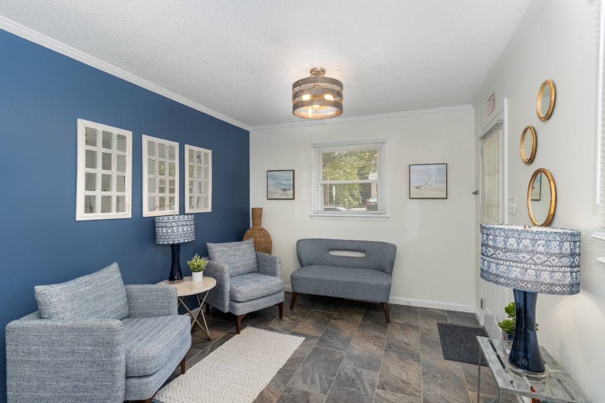 House for rent at 205 Sunset Dr, Chapel Hill, NC 27516