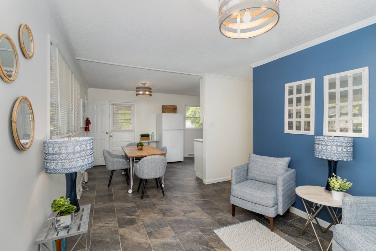 House for rent at 205 Sunset Dr, Chapel Hill, NC 27516