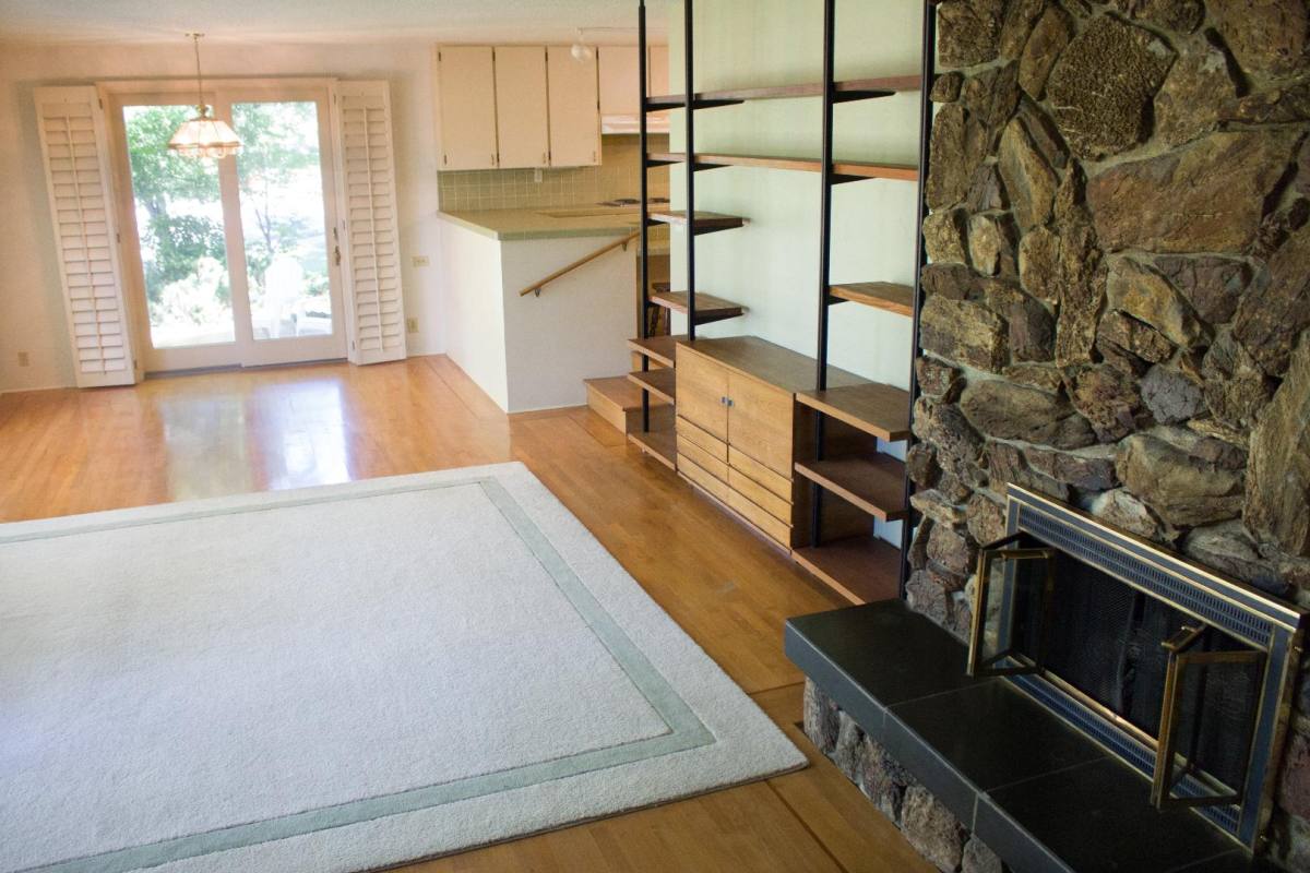 Apartment for rent at 855 Park St #1, Ashland, OR 97520