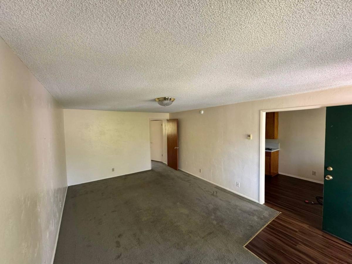 Apartment for rent at 855 Park St #17, Ashland, OR 97520
