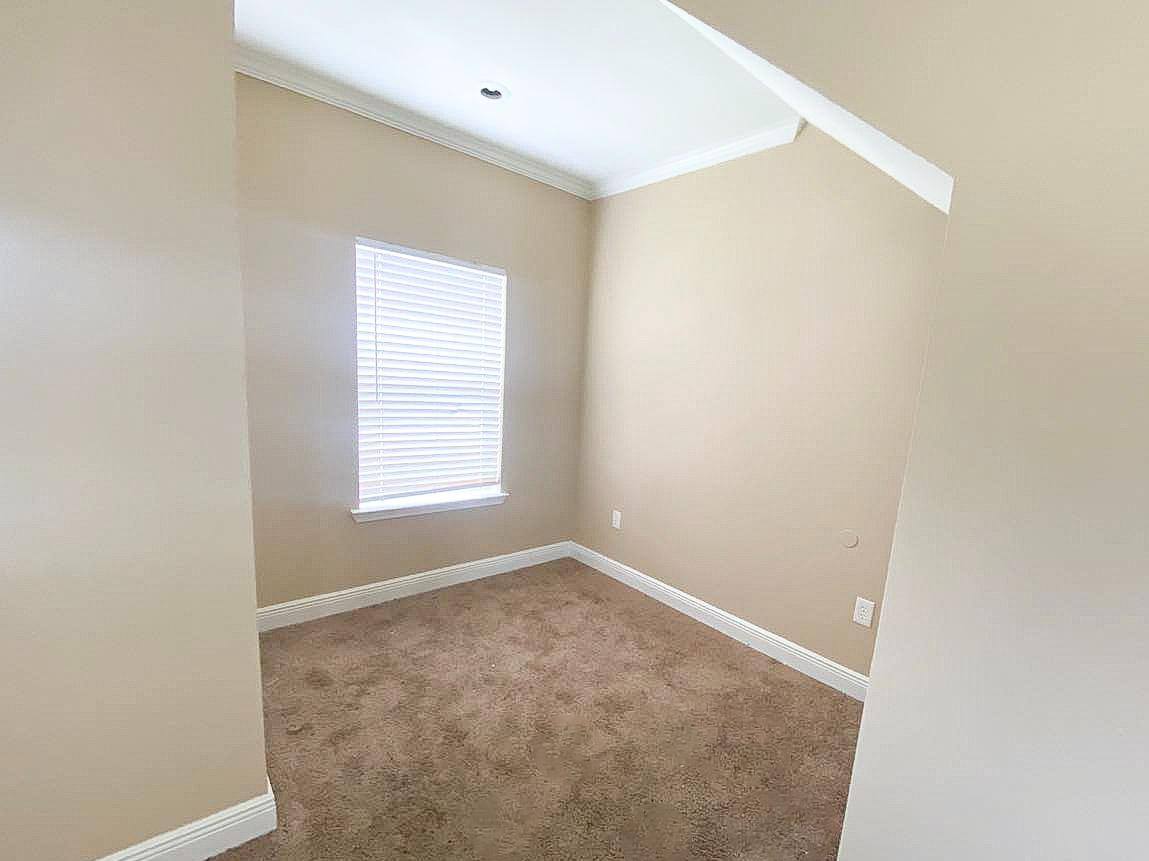 Apartment for rent at 12199 Artes St, Gulfport, MS 39503