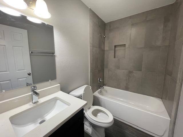 Townhouse for rent at 7209 Rocio Dr #501, Laredo, TX 78041