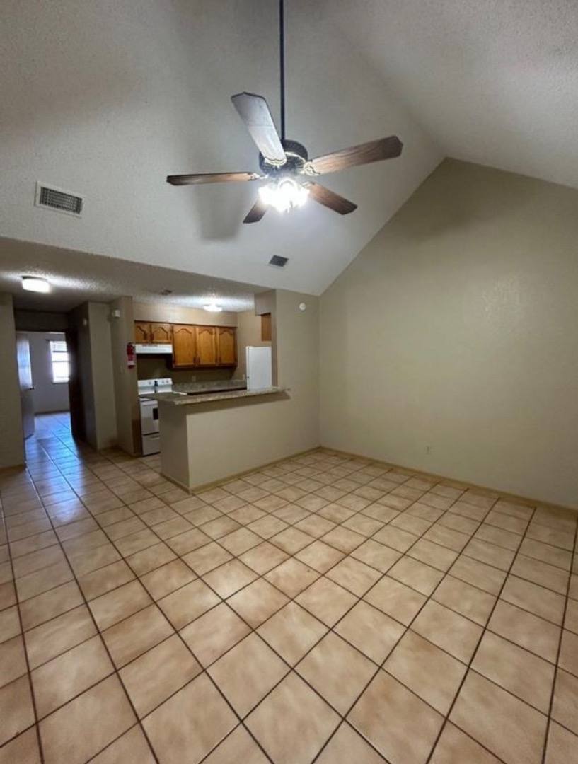 Apartment for rent at 2701 Montgomery #9, Laredo, TX 78043