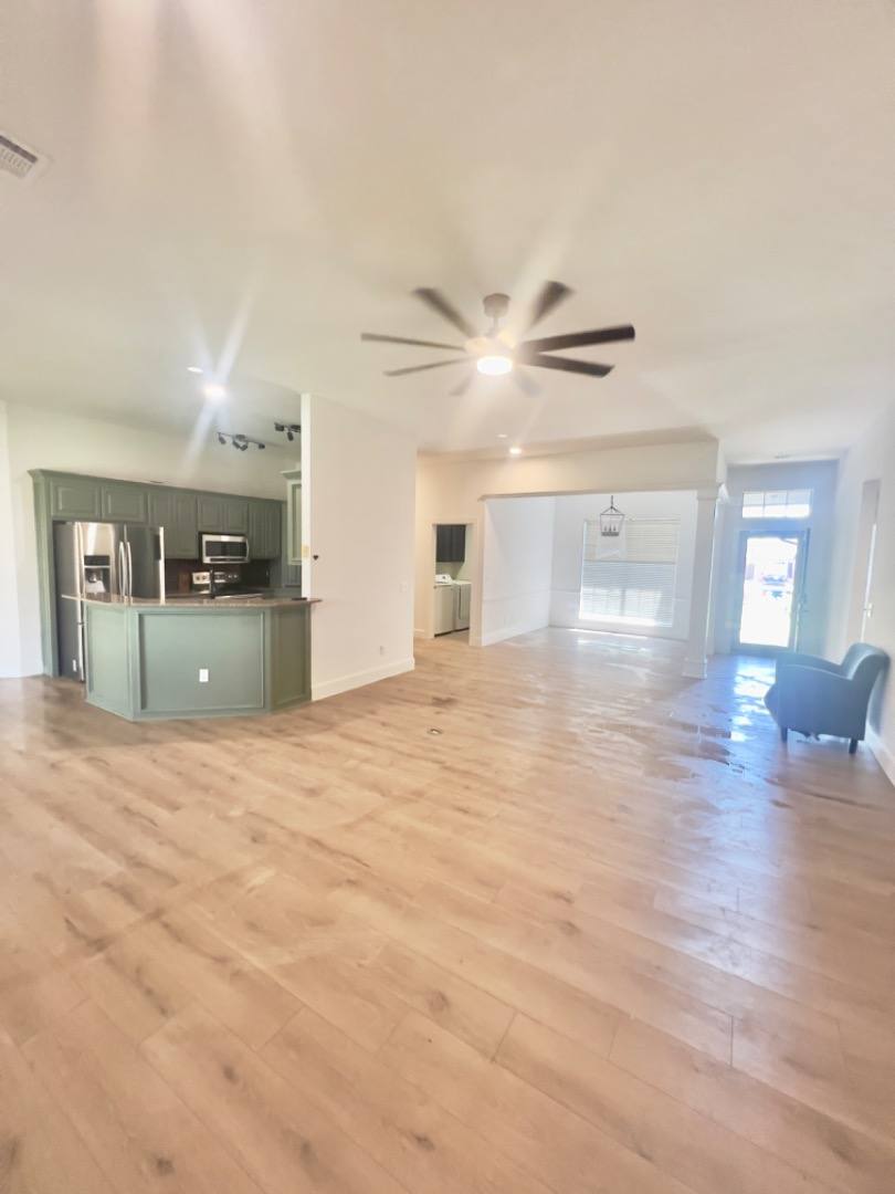 House for rent at 1121 Charlton Rd, Edmond, OK 73003