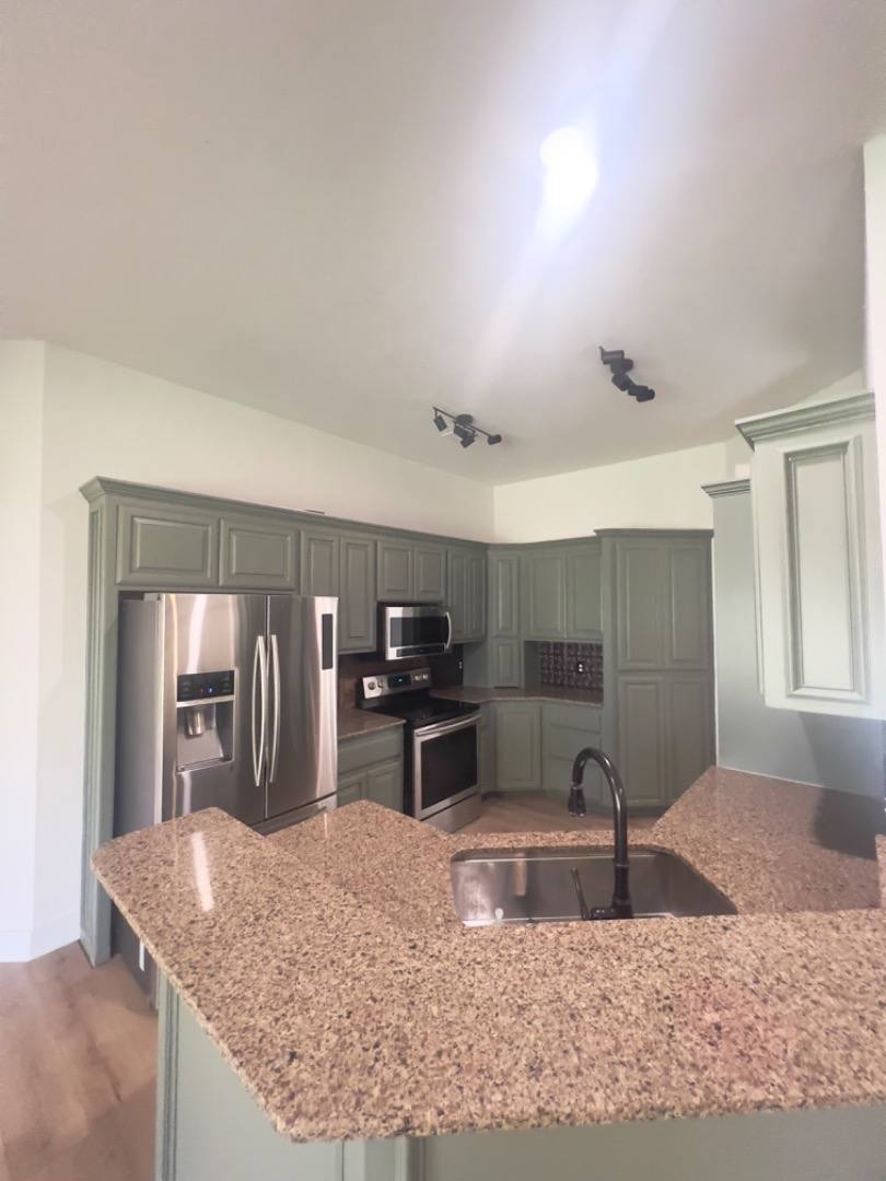 House for rent at 1121 Charlton Rd, Edmond, OK 73003