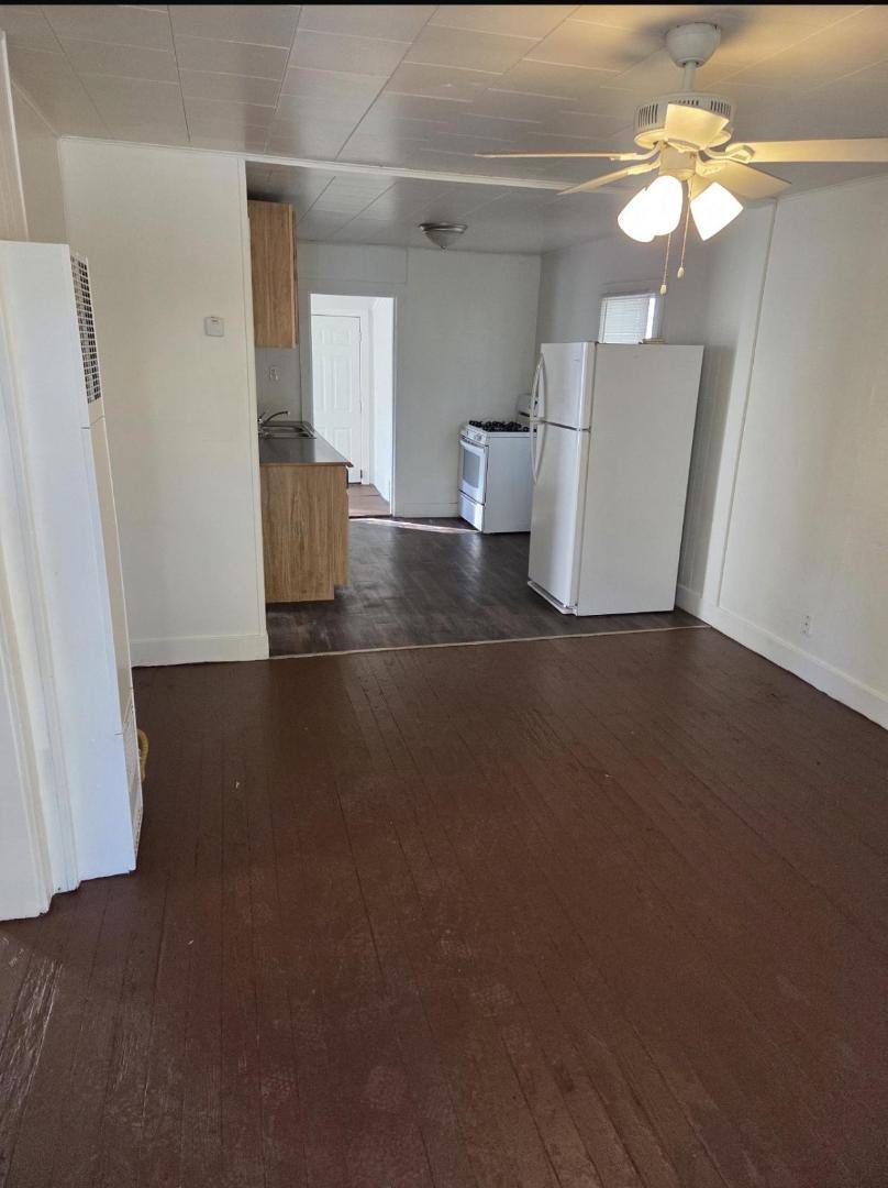 House for rent at 604 Grove St, Perry, OK 73077