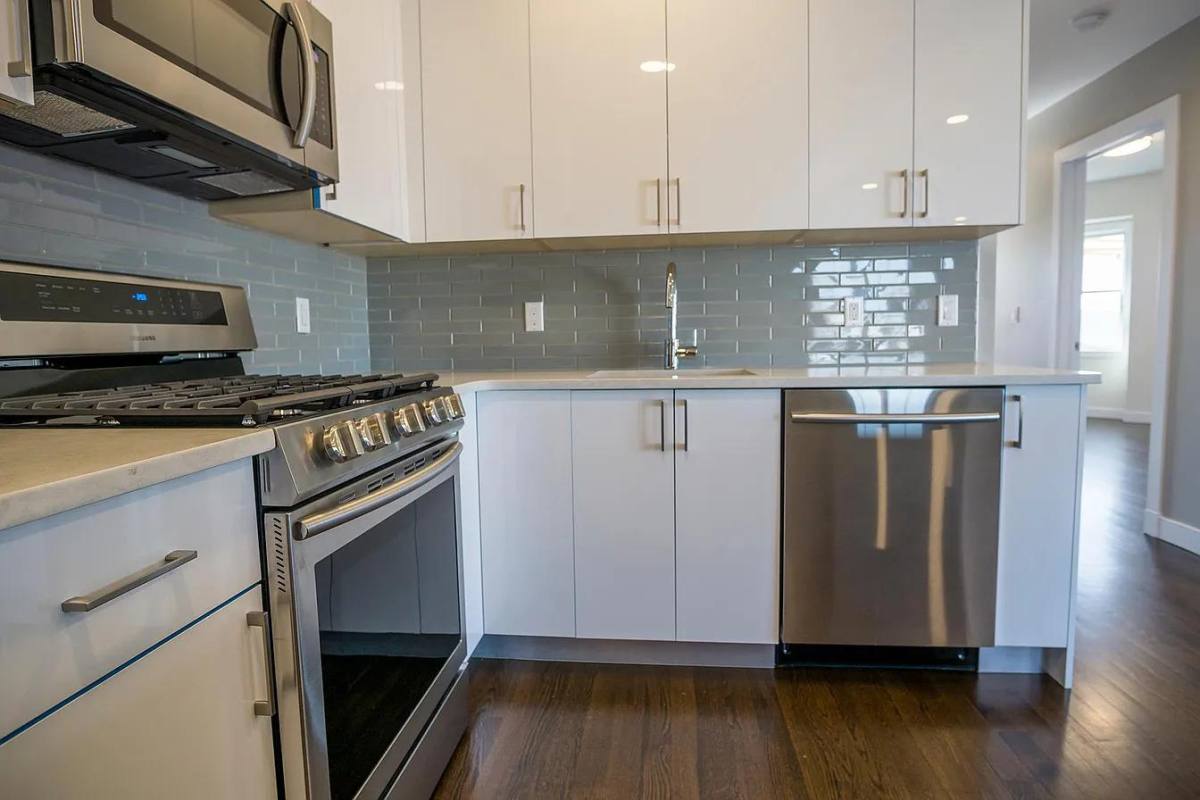 Apartment for rent at 78 Main St #1A, Dobbs Ferry, NY 10522
