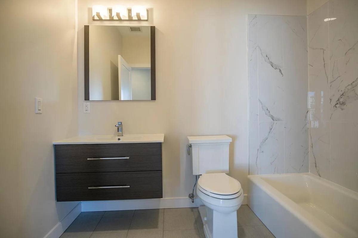 Apartment for rent at 78 Main St #1A, Dobbs Ferry, NY 10522