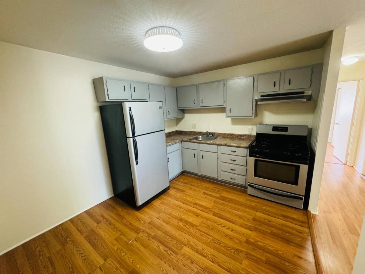 Apartment for rent at 126-136 Mammoth Rd #12, Hooksett, NH 03106