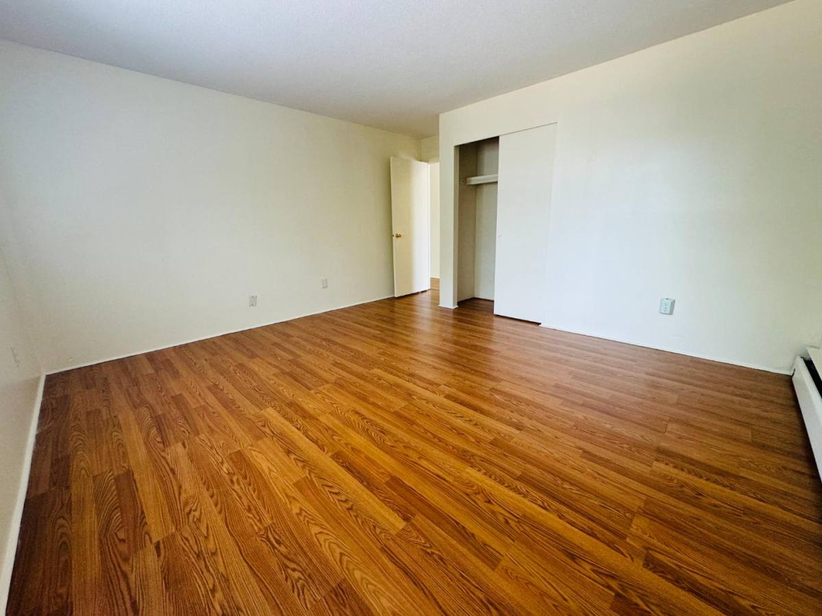 Apartment for rent at 126-136 Mammoth Rd #12, Hooksett, NH 03106