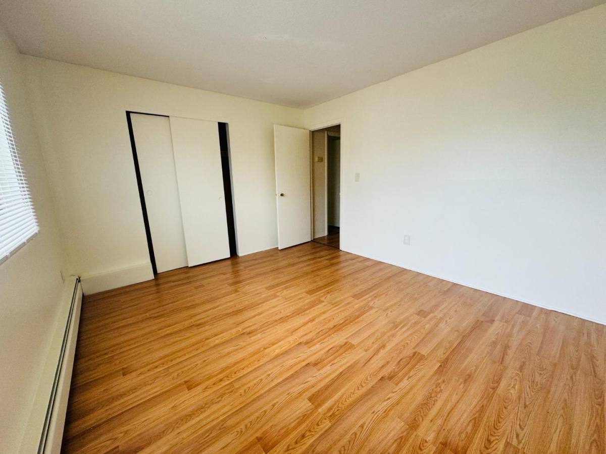 Apartment for rent at 126-136 Mammoth Rd #12, Hooksett, NH 03106