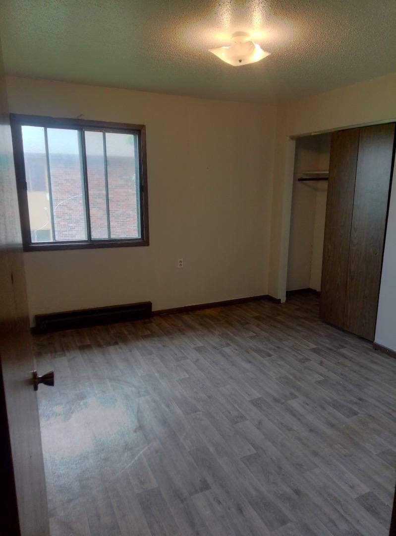 Apartment for rent at 307 Ilion Ave #15, Chariton, IA 50049