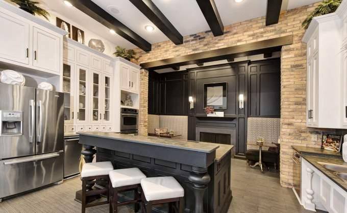 Apartment for rent at 3210 Louisiana St, Houston, TX 77006