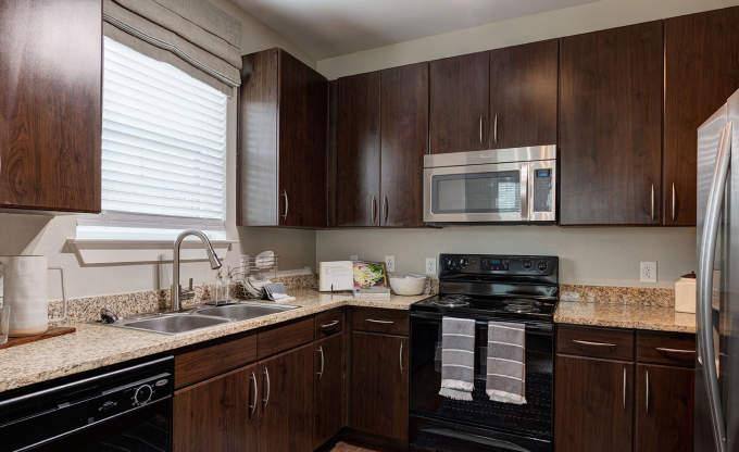 Apartment for rent at 1751 W Walker St, League City, TX 77573