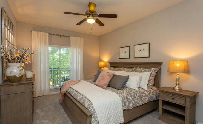 Apartment for rent at 2323 Long Reach Dr, Sugar Land, TX 77478