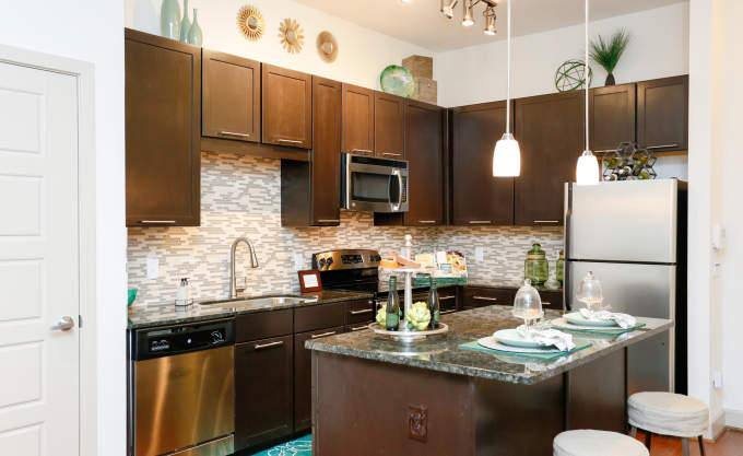 Apartment for rent at 9233 Westheimer Rd, Houston, TX 77063