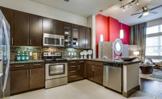 Apartment for rent at 5755 Almeda Rd, Houston, TX 77004