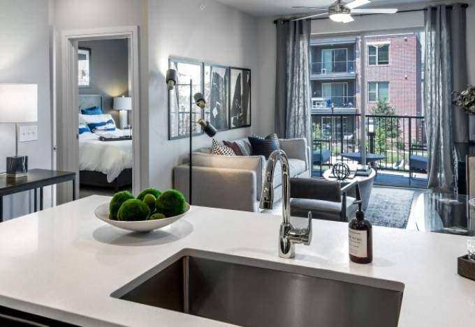 Apartment for rent at 700 W Cavalcade St, Houston, TX 77009