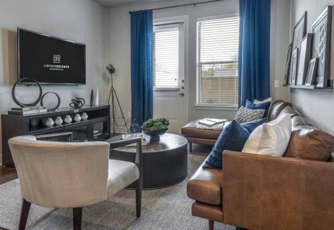 Apartment for rent at 700 W Cavalcade St, Houston, TX 77009