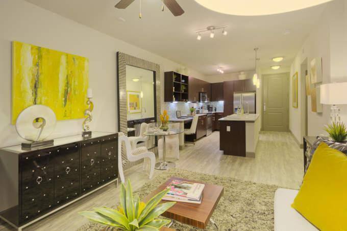Apartment for rent at 3101 Smith St, Houston, TX 77006