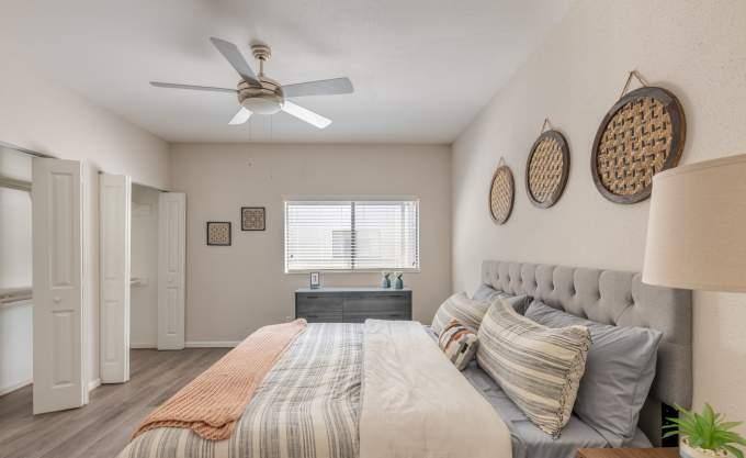Apartment for rent at 1819 Augusta Dr, Houston, TX 77057