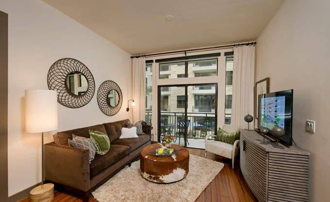 Apartment for rent at 3100 Post Oak Blvd, Houston, TX 77056