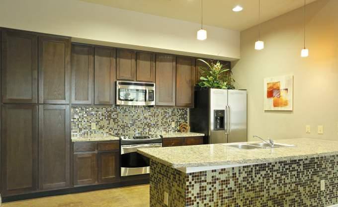 Apartment for rent at 11400 Space Center Blvd, Houston, TX 77059