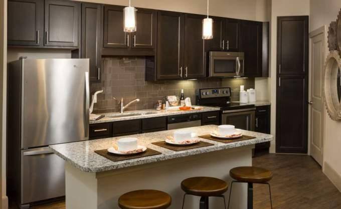 Apartment for rent at 10300 Katy Freeway, Houston, TX 77043