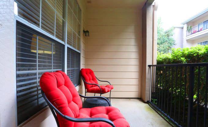 Apartment for rent at 4807 Pin Oak Park, Houston, TX 77081