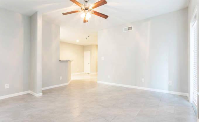 Apartment for rent at 6620 Gessner Rd, Houston, TX 77040