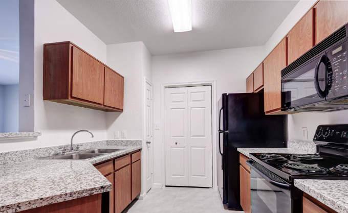 Apartment for rent at 6620 Gessner Rd, Houston, TX 77040
