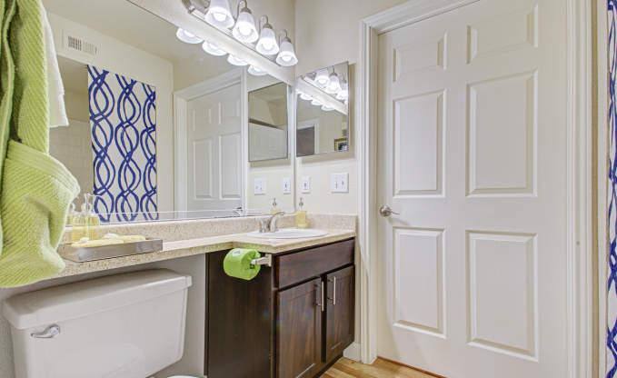 Apartment for rent at 3720 W Alabama St, Houston, TX 77027