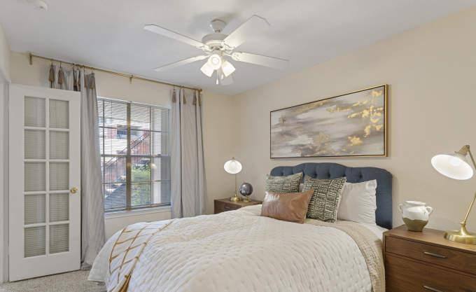 Apartment for rent at 2828 Greenbriar Dr, Houston, TX 77098