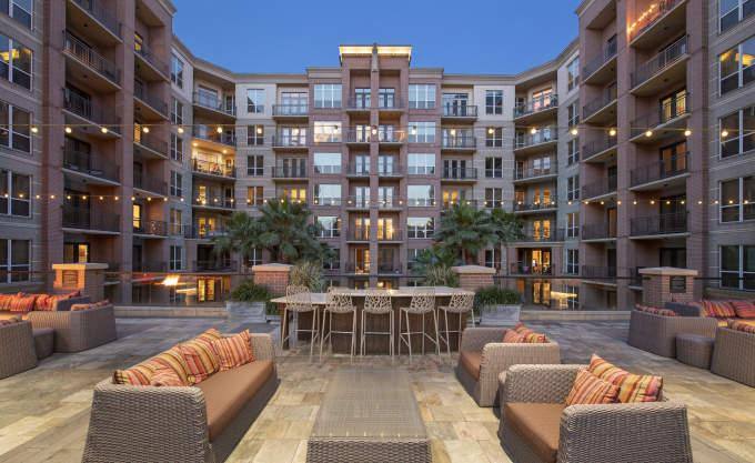 Apartment for rent at 1875 Post Oak Park Dr, Houston, TX 77027
