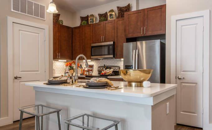 Apartment for rent at 1550 Leona St, Houston, TX 77009