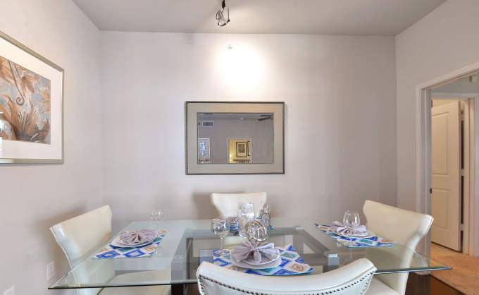 Apartment for rent at 1111 Post Oak Blvd, Houston, TX 77056