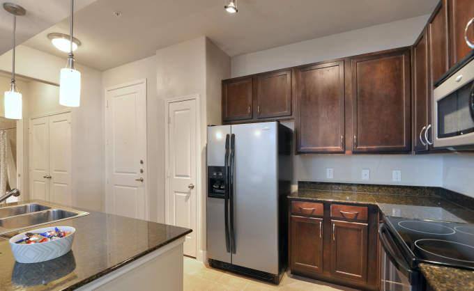 Apartment for rent at 1111 Post Oak Blvd, Houston, TX 77056