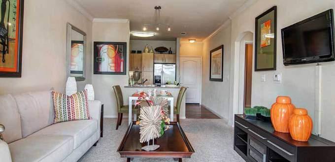 Apartment for rent at 4550 N Braeswood Blvd, Houston, TX 77096