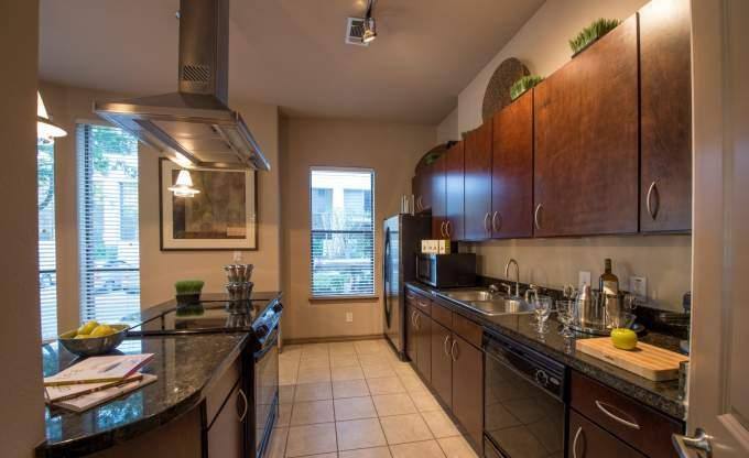 Apartment for rent at 3616 Richmond Ave, Houston, TX 77046
