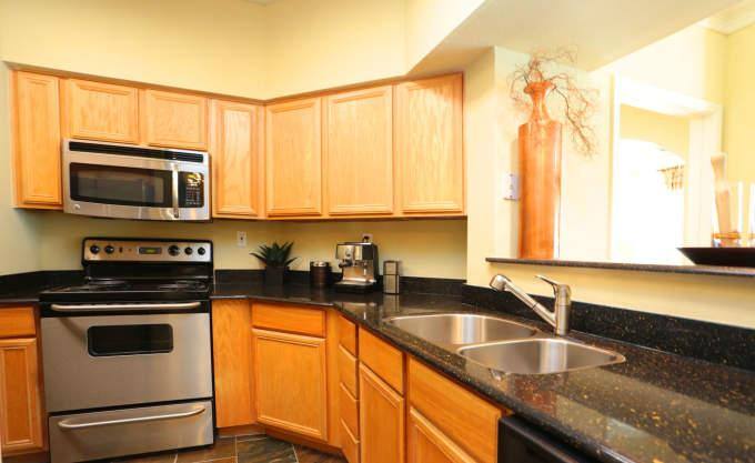 Apartment for rent at 2300 McCue Rd, Houston, TX 77056