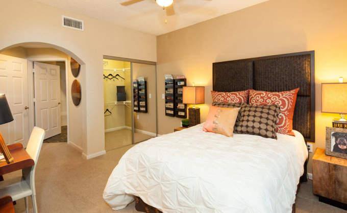 Apartment for rent at 2300 McCue Rd, Houston, TX 77056